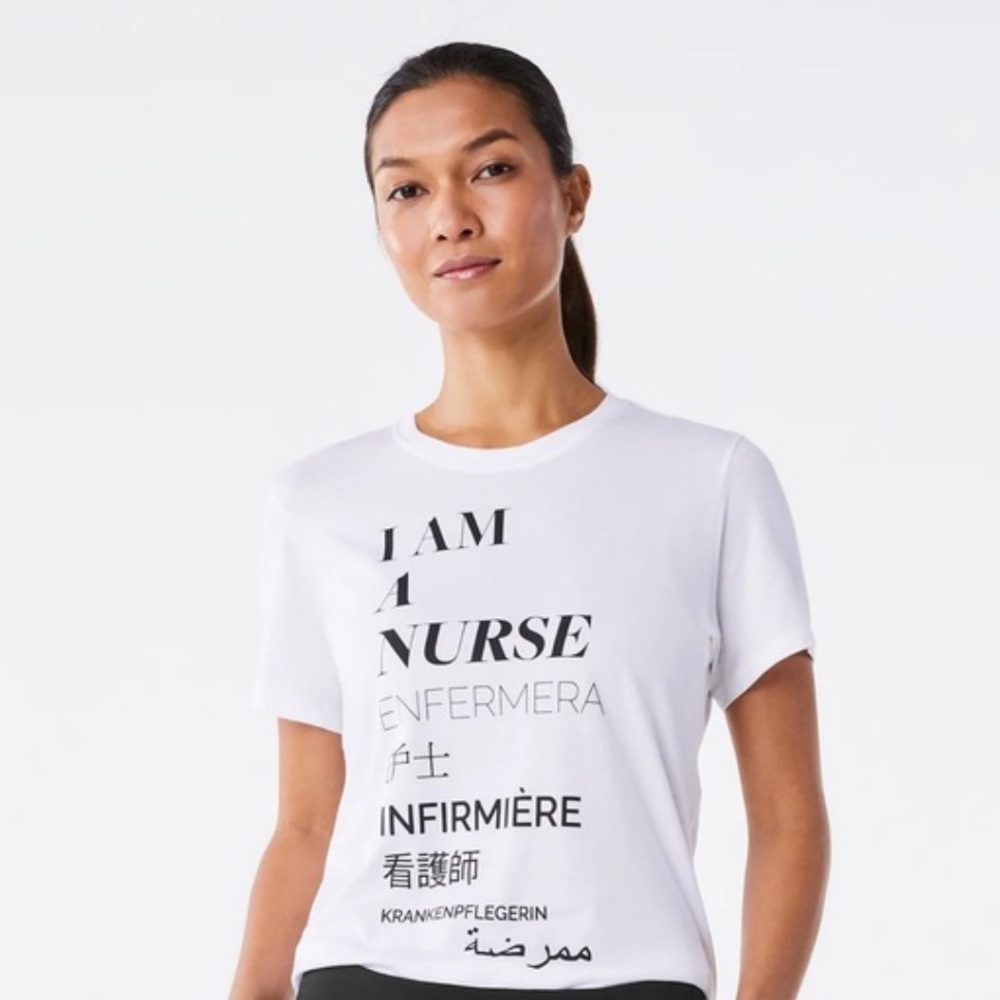 Figs “I am a nurse” T-shirt
Short sleeve shirt
